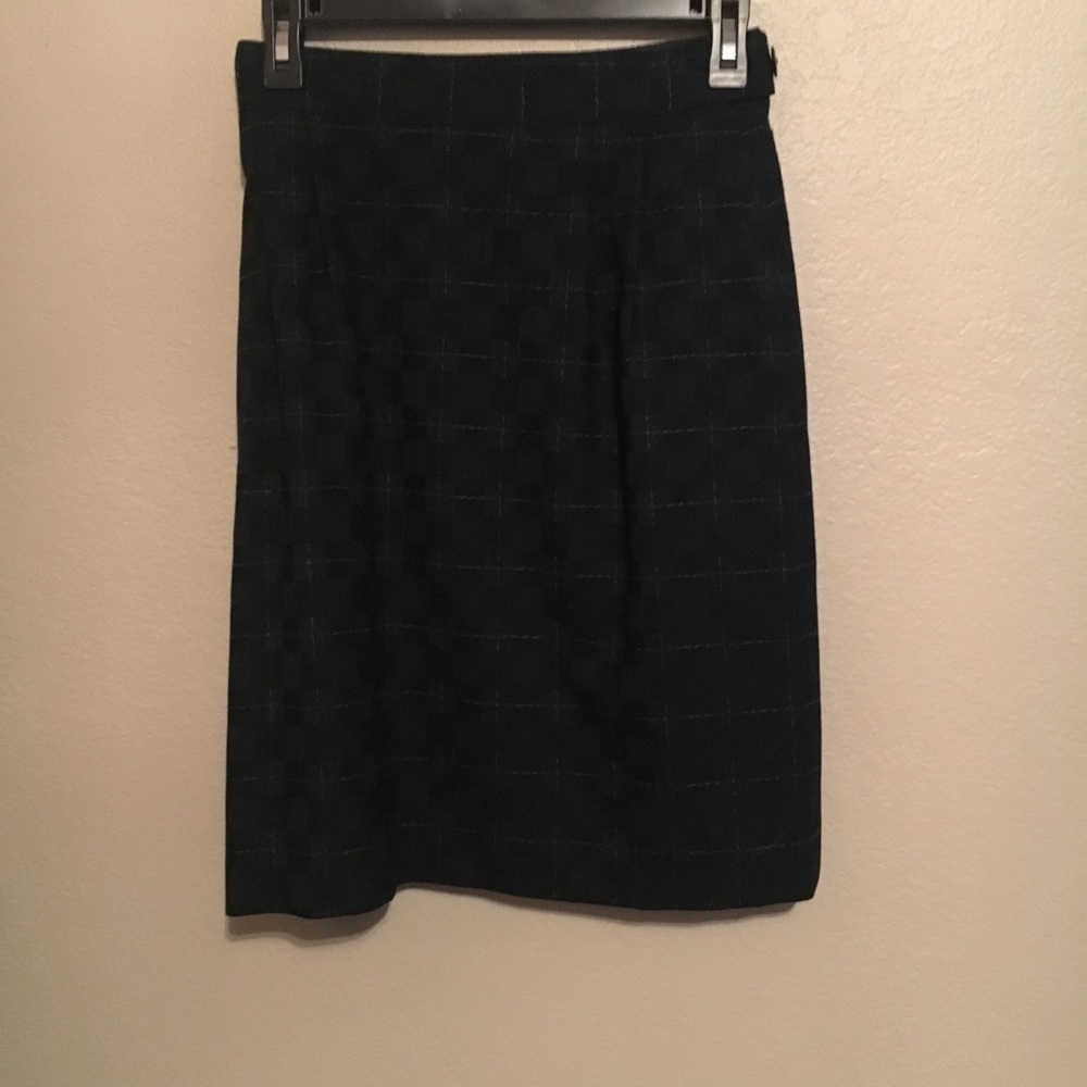 • BUNDLED // tahari plaid wool schoolgirl pencil skirt • - Picture 3 of 9